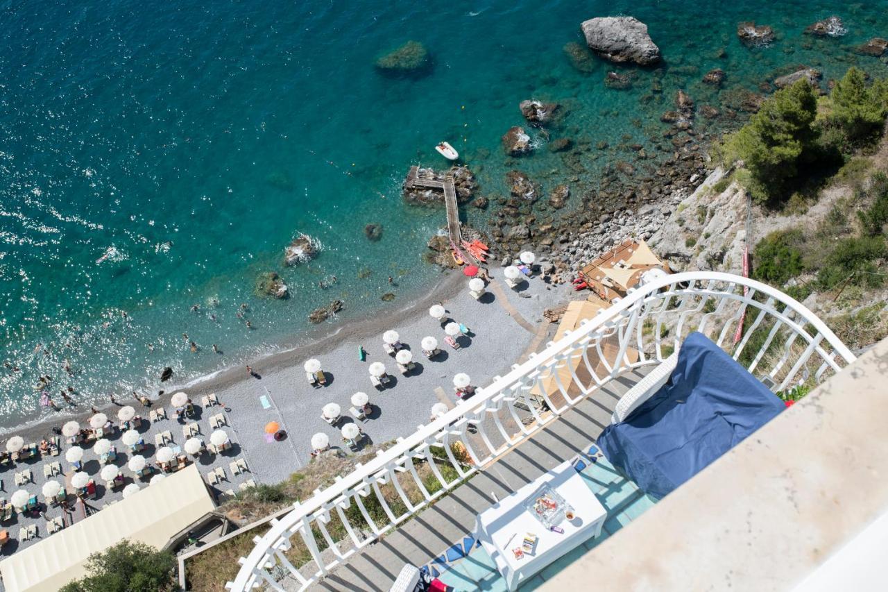 Hotel La Ninfa Amalfi Bagian luar foto